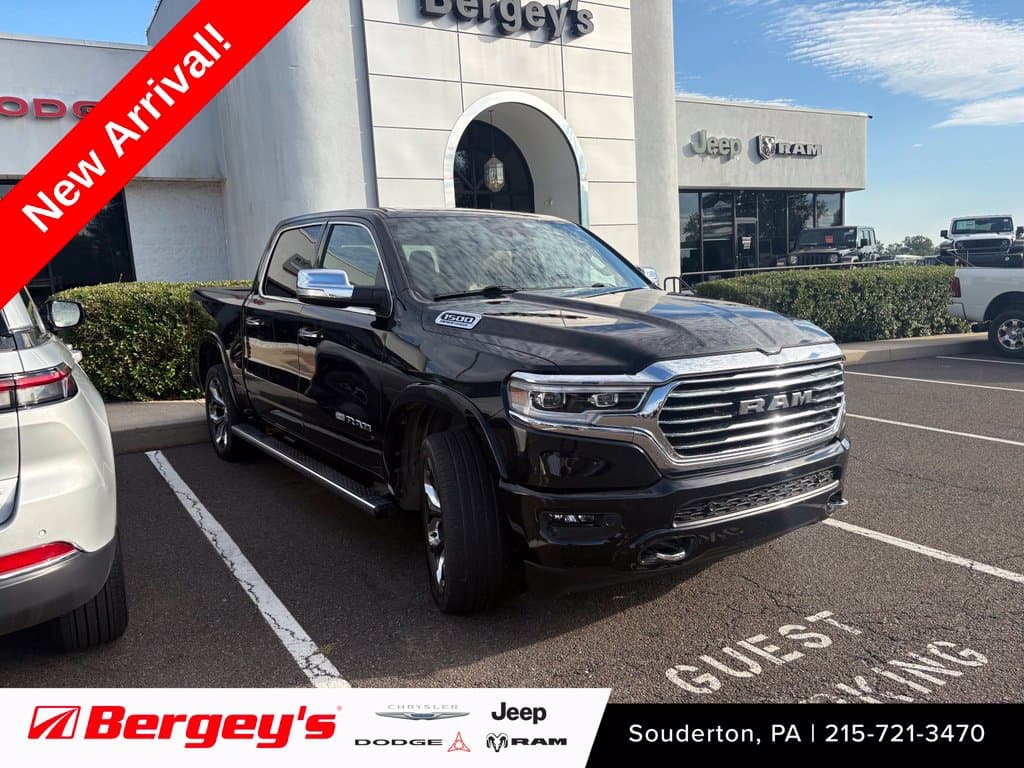 2022 RAM 1500 Limited — photo 1 of 10