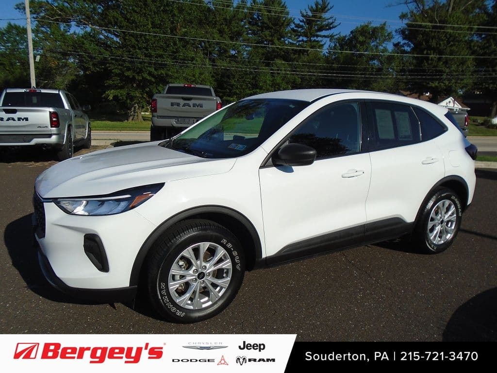 2025 Ford Escape Active — photo 1 of 27