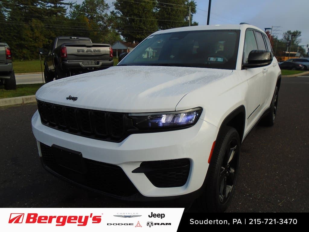 2023 Jeep Grand Cherokee Altitude X — photo 1 of 25