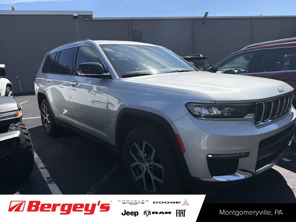 2024 Jeep Grand Cherokee L Limited — photo 1 of 31