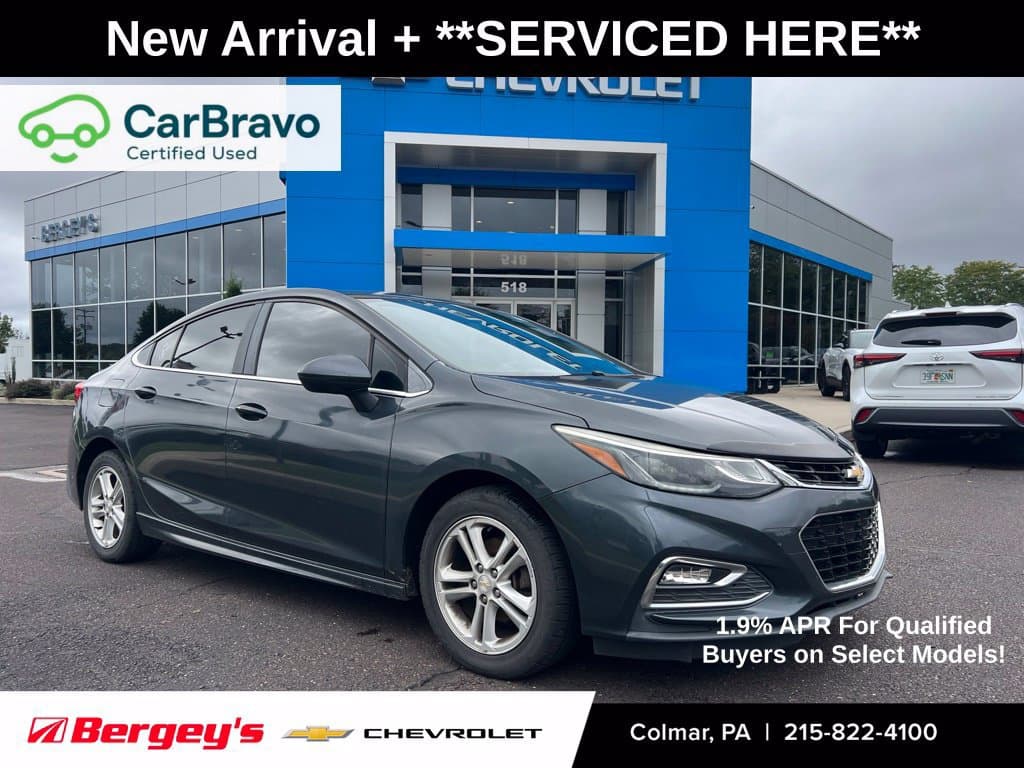 2018 Chevrolet Cruze LT — photo 1 of 16