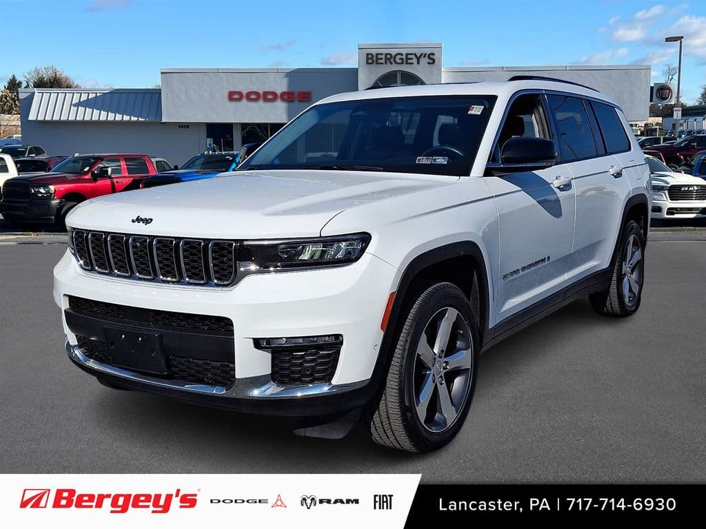 2022 Jeep Grand Cherokee L Limited — photo 1 of 43