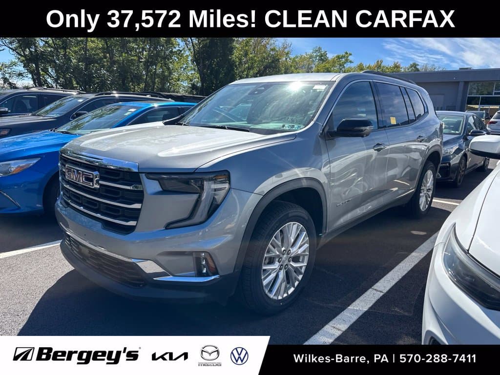 2024 GMC Acadia AWD Elevation — photo 1 of 16