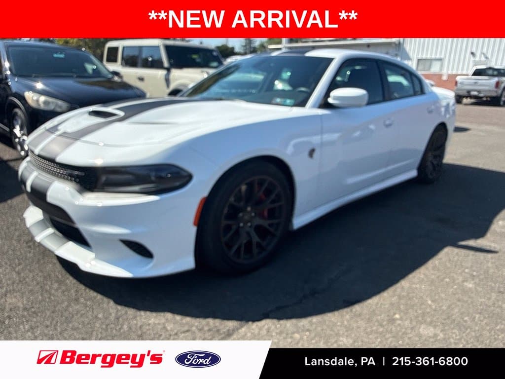 2016 Dodge Charger SRT Hellcat — photo 1 of 15