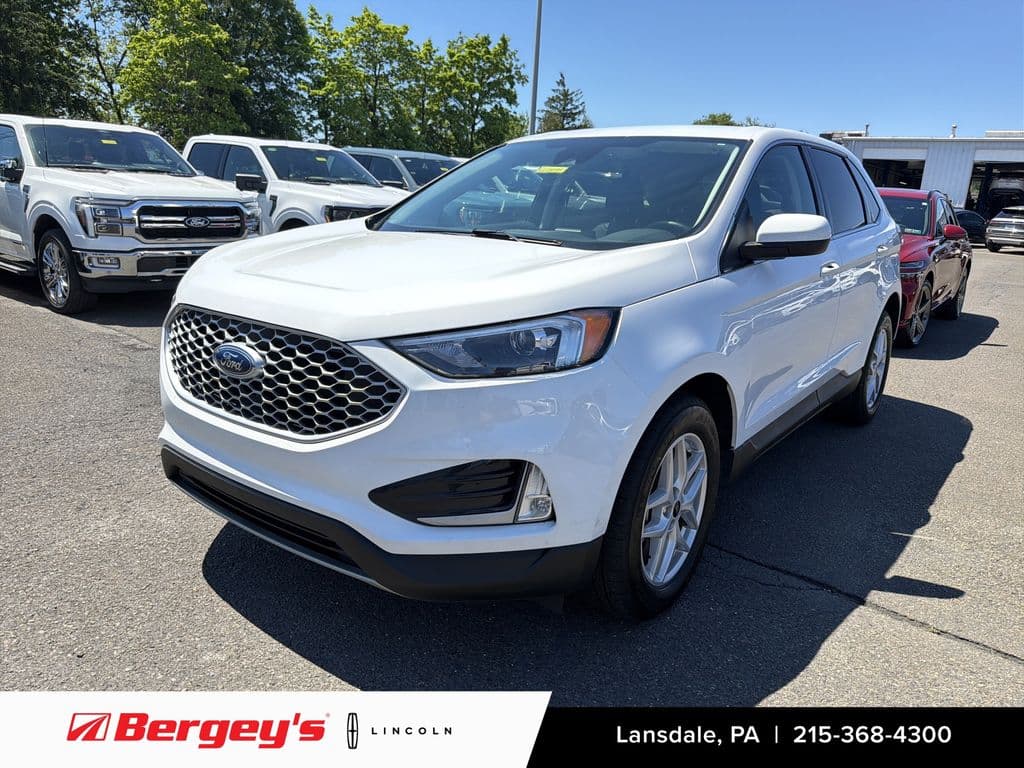 2023 Ford Edge Base — photo 1 of 38