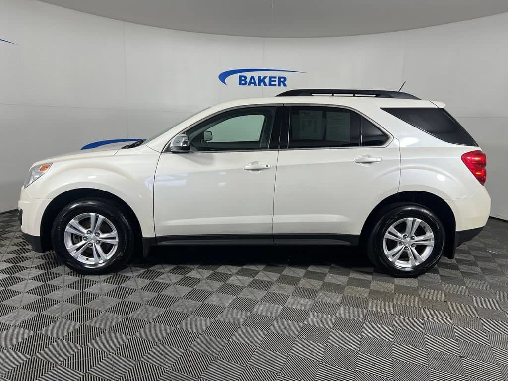 2015 Chevrolet Equinox LT — photo 1 of 31