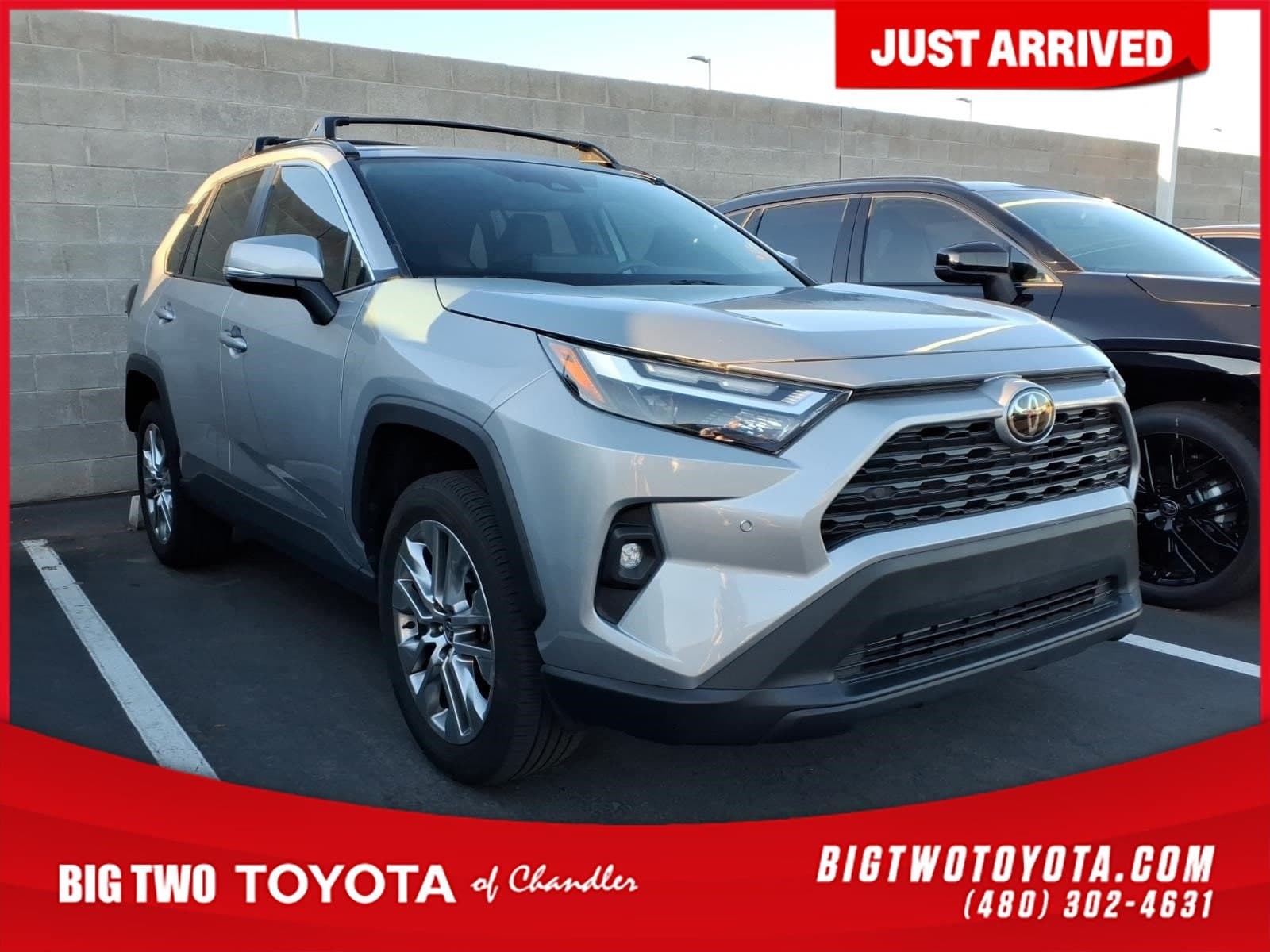 2023 Toyota RAV4 XLE Premium — photo 1 of 4