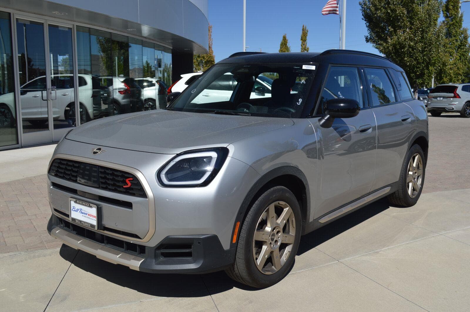 2025 Mini Countryman S — photo 1 of 12