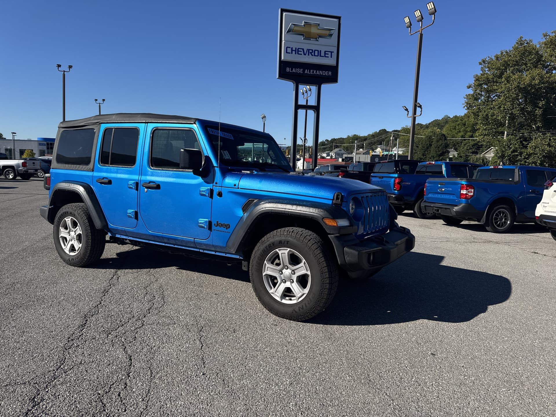 2023 Jeep Wrangler Sport S — photo 1 of 24