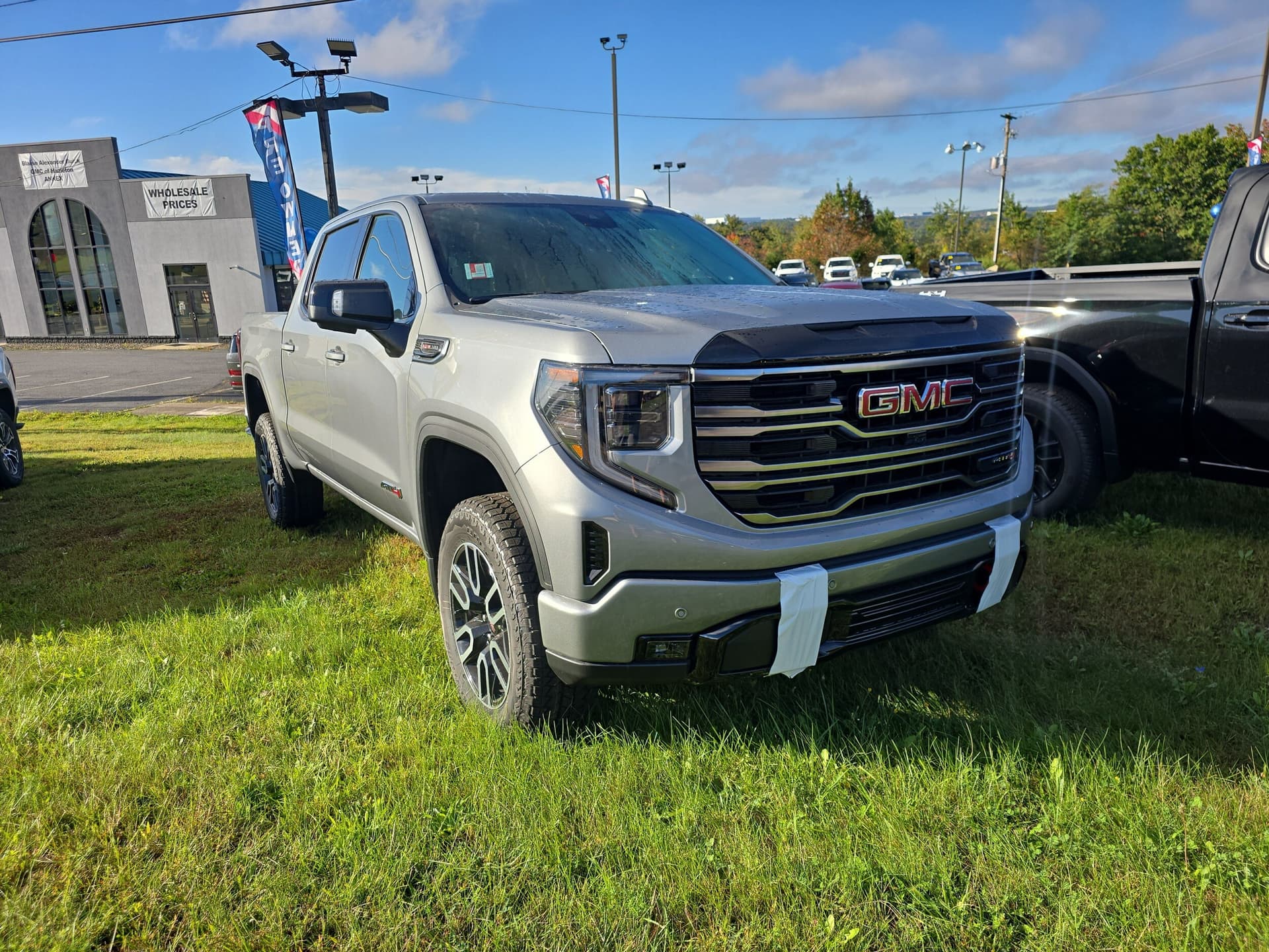 2026 GMC Sierra 1500 AT4 — photo 1 of 39