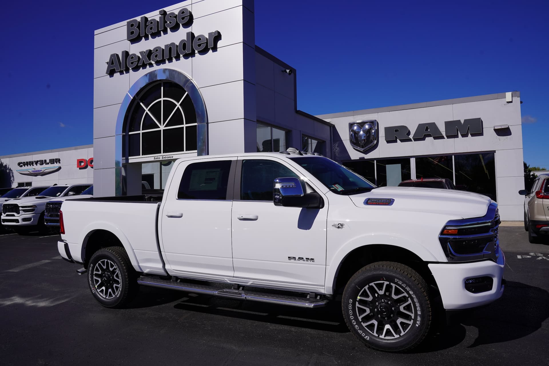 2027 RAM 2500 Base — photo 1 of 42