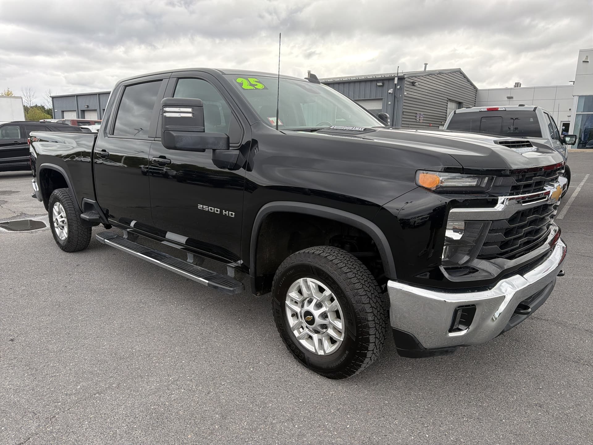 2025 Chevrolet Silverado 2500HD LT — photo 1 of 31
