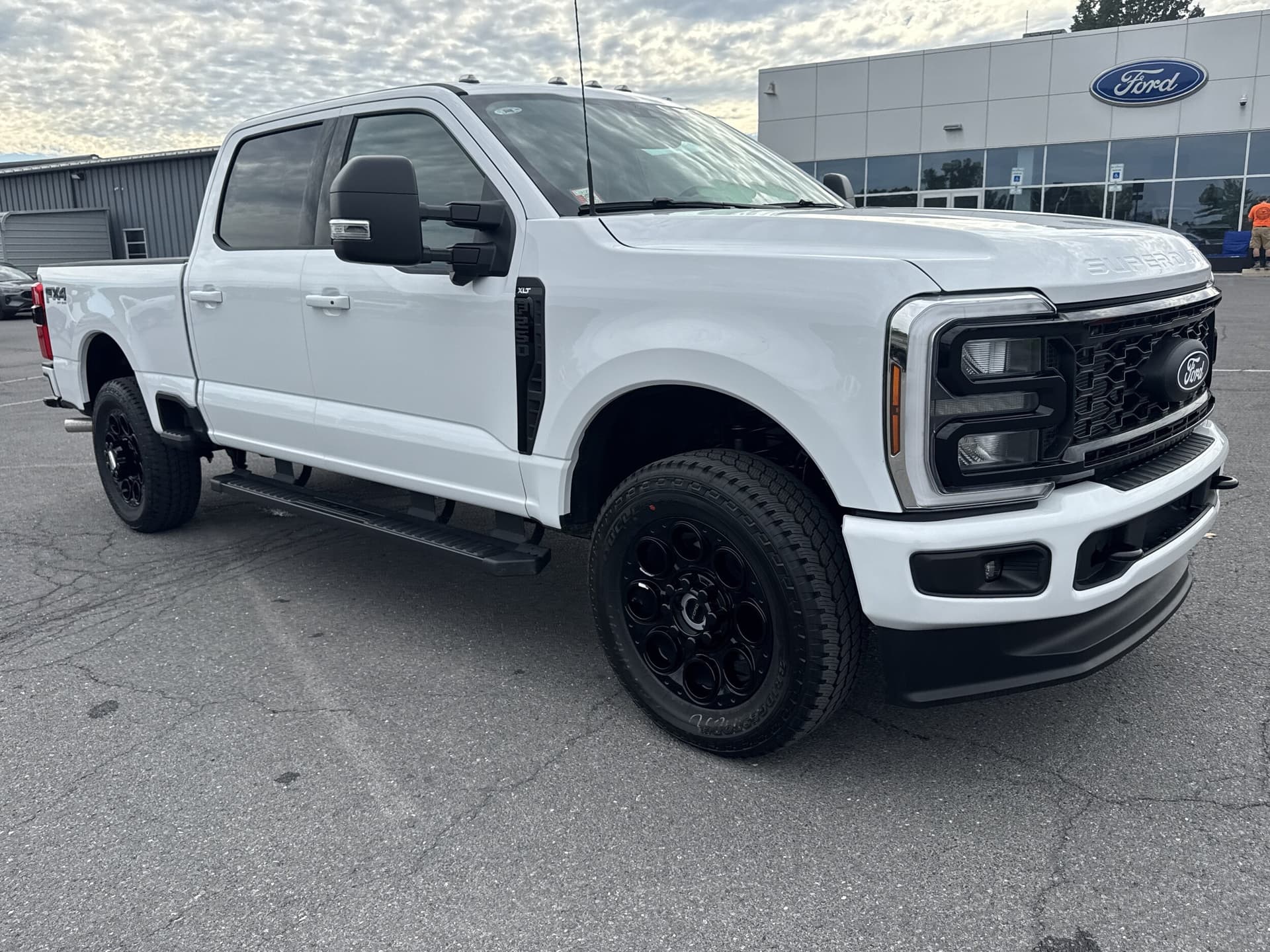 2027 Ford Super Duty F-250 SRW XLT — photo 1 of 34