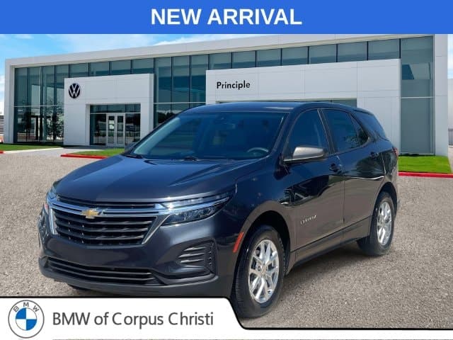 2022 Chevrolet Equinox LS — photo 1 of 28