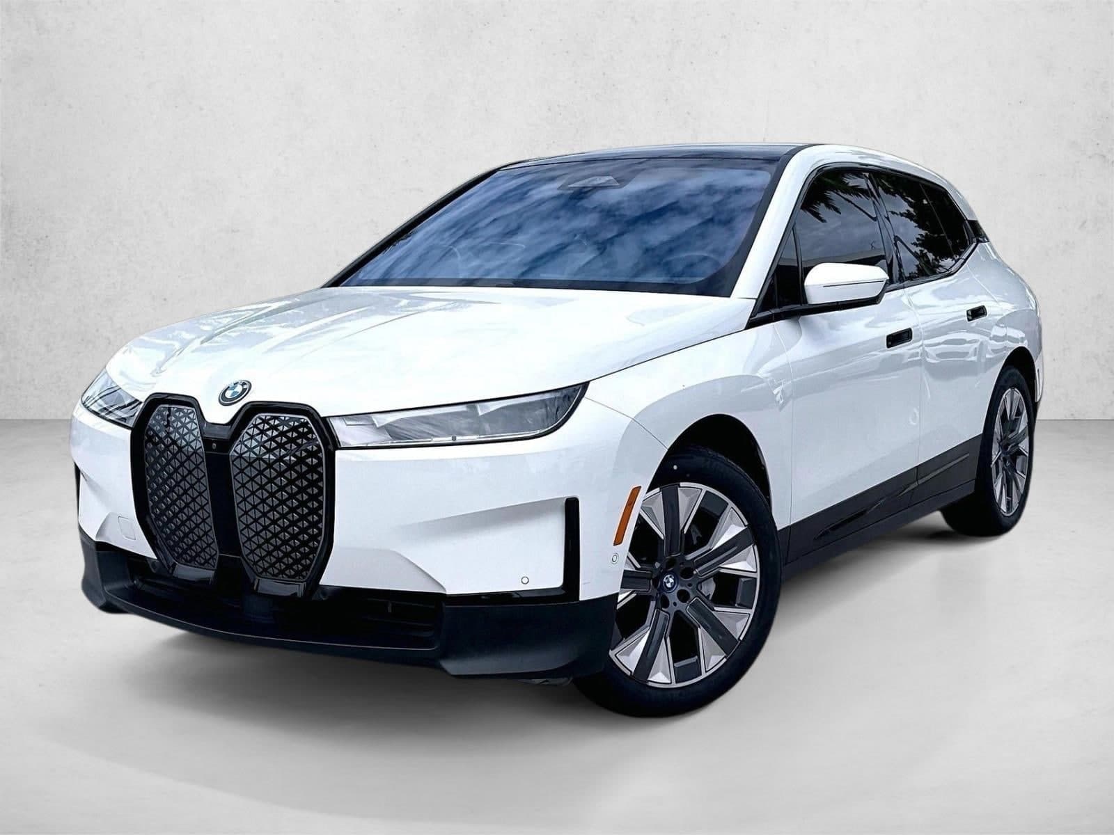 2024 BMW iX xDrive50 — photo 1 of 30