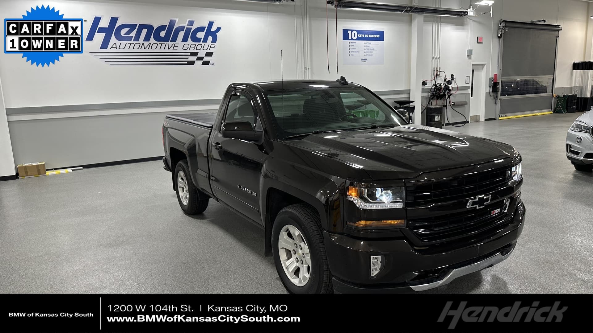 2018 Chevrolet Silverado 1500 LT — photo 1 of 34