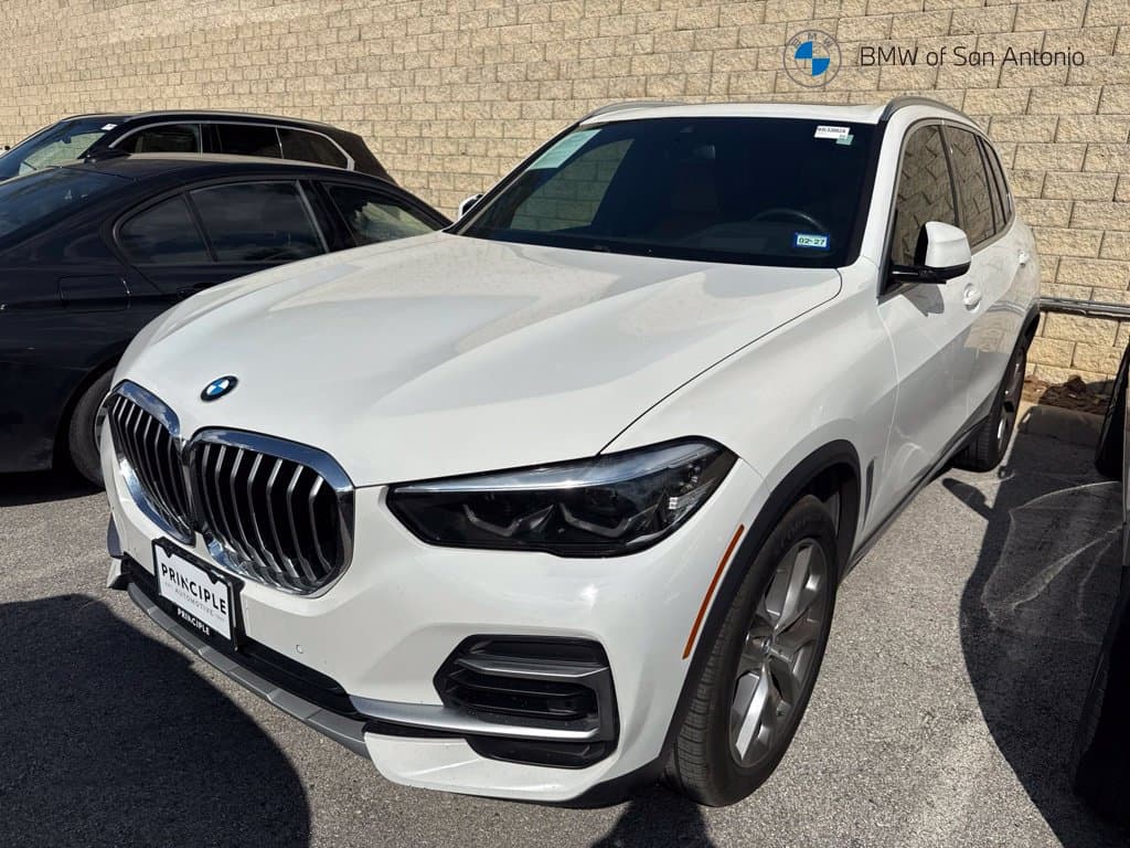 2022 BMW X5 xDrive40i — photo 1 of 5