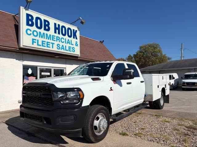 2024 RAM 3500 Chassis Cab Tradesman — photo 1 of 10