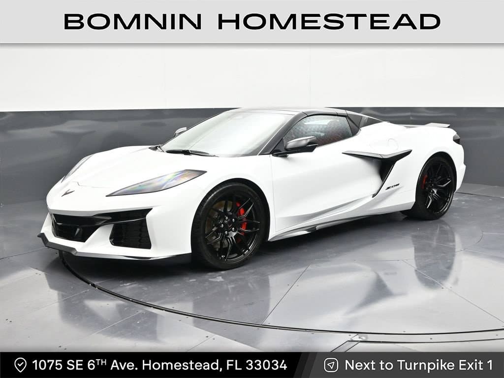 2026 Chevrolet Corvette Base — photo 1 of 24