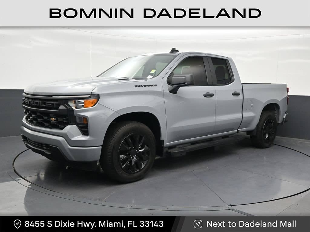 2025 Chevrolet Silverado 1500 Custom — photo 1 of 36