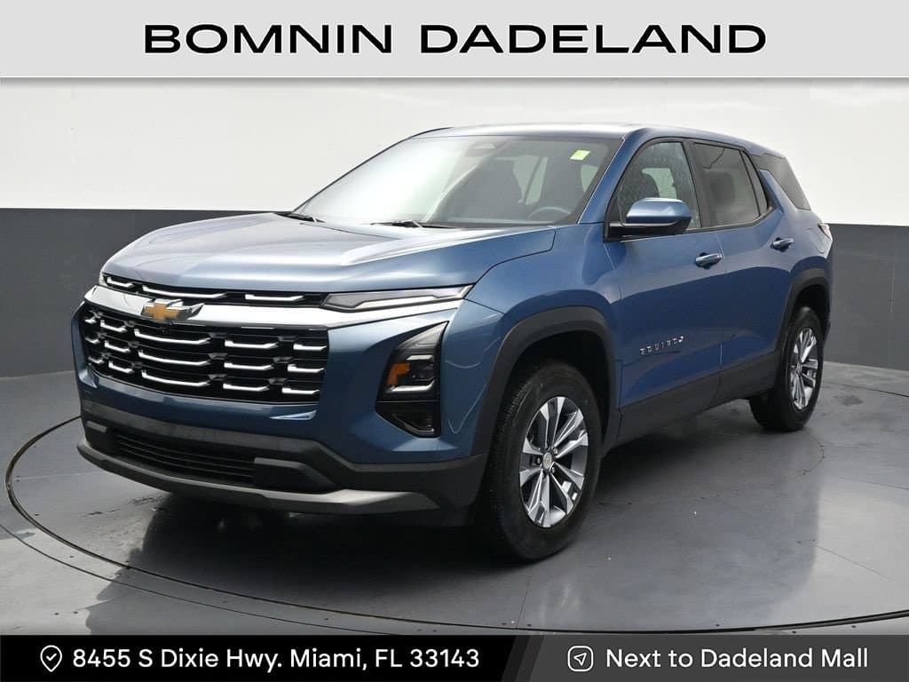 2025 Chevrolet Equinox FWD LT — photo 1 of 42