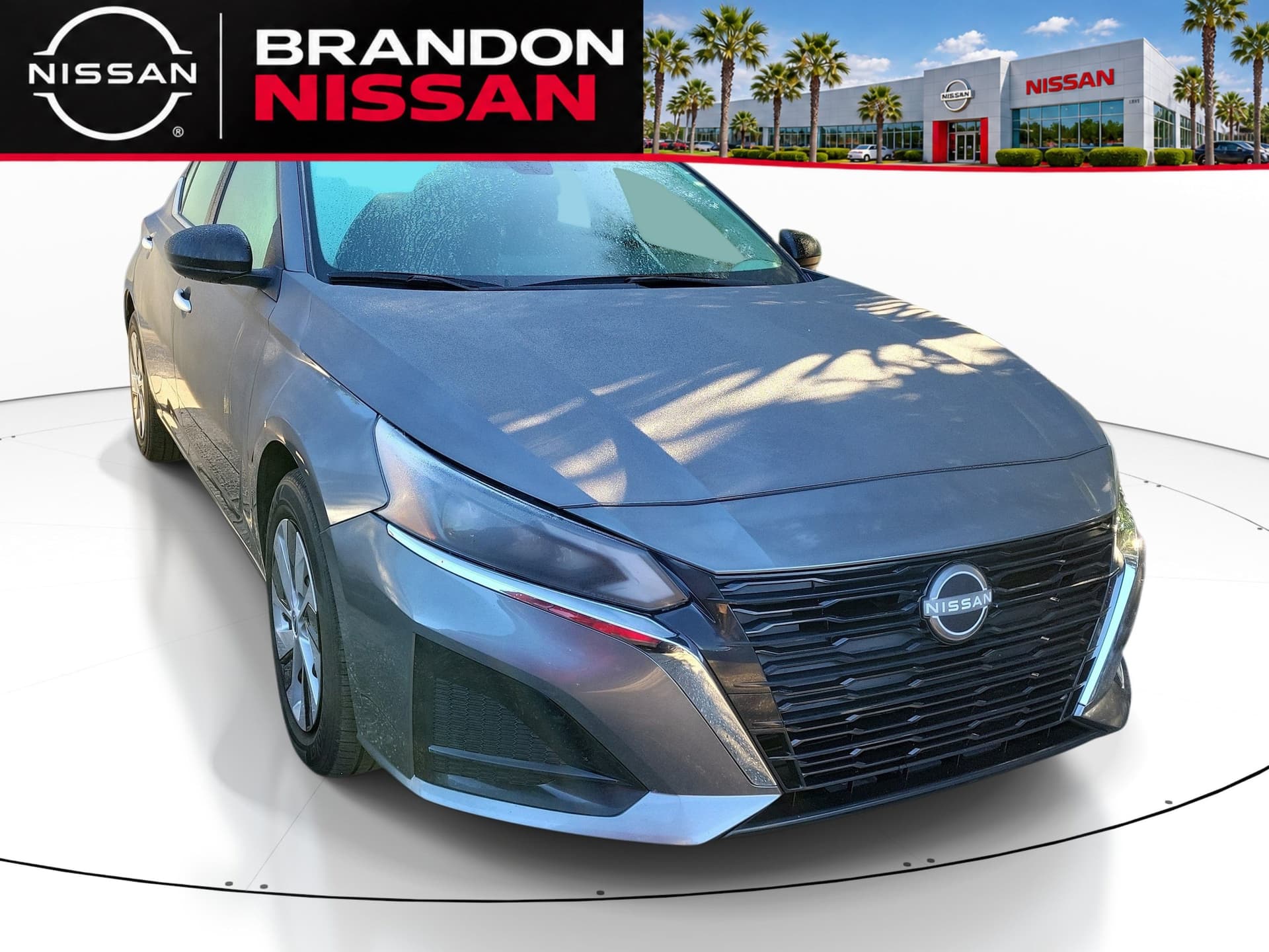 2025 Nissan Altima S — photo 1 of 10