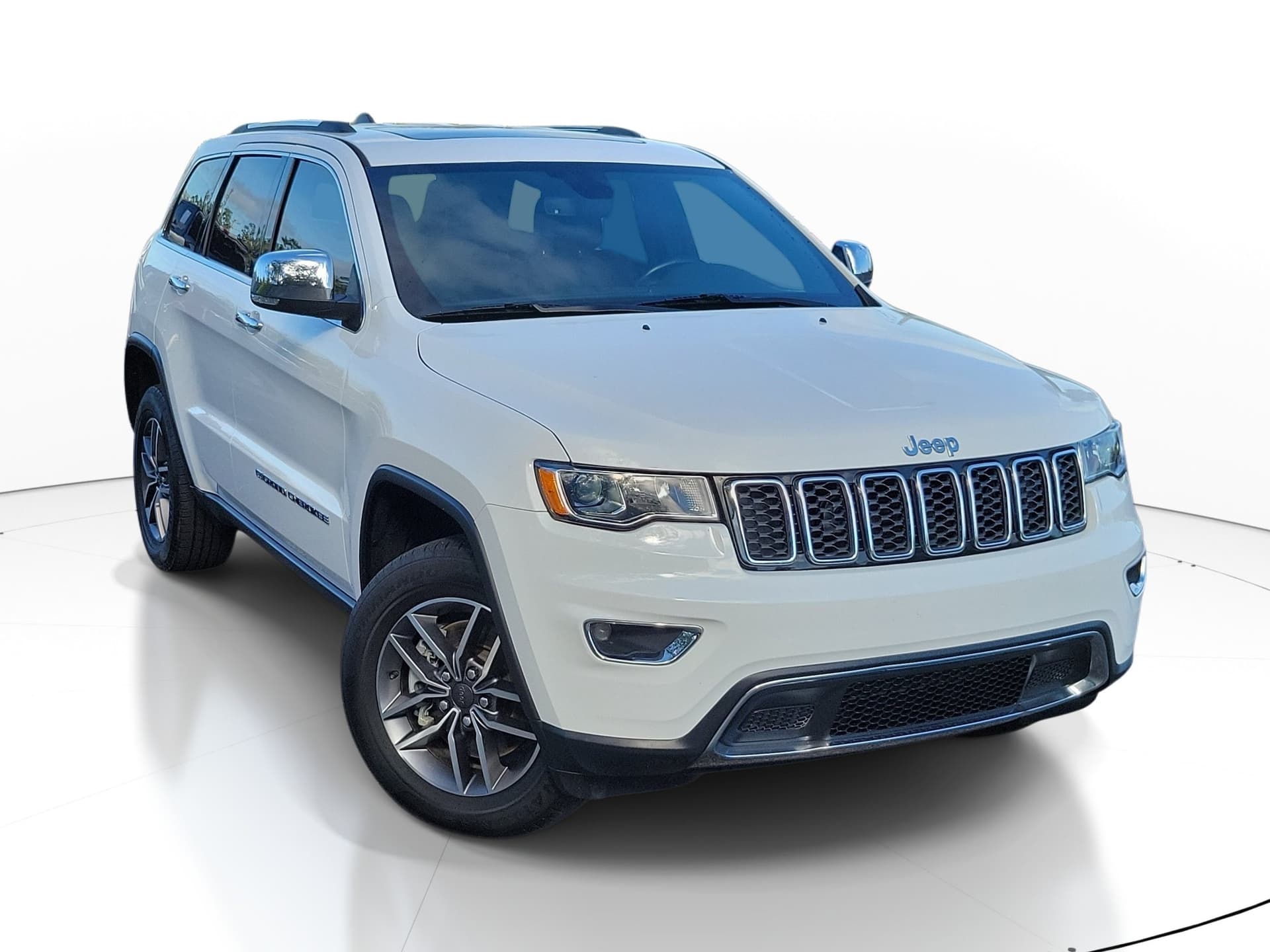 2022 Jeep Grand Cherokee WK Limited — photo 1 of 34