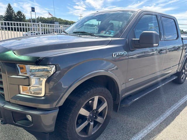 2017 Ford F-150 XLT — photo 1 of 5