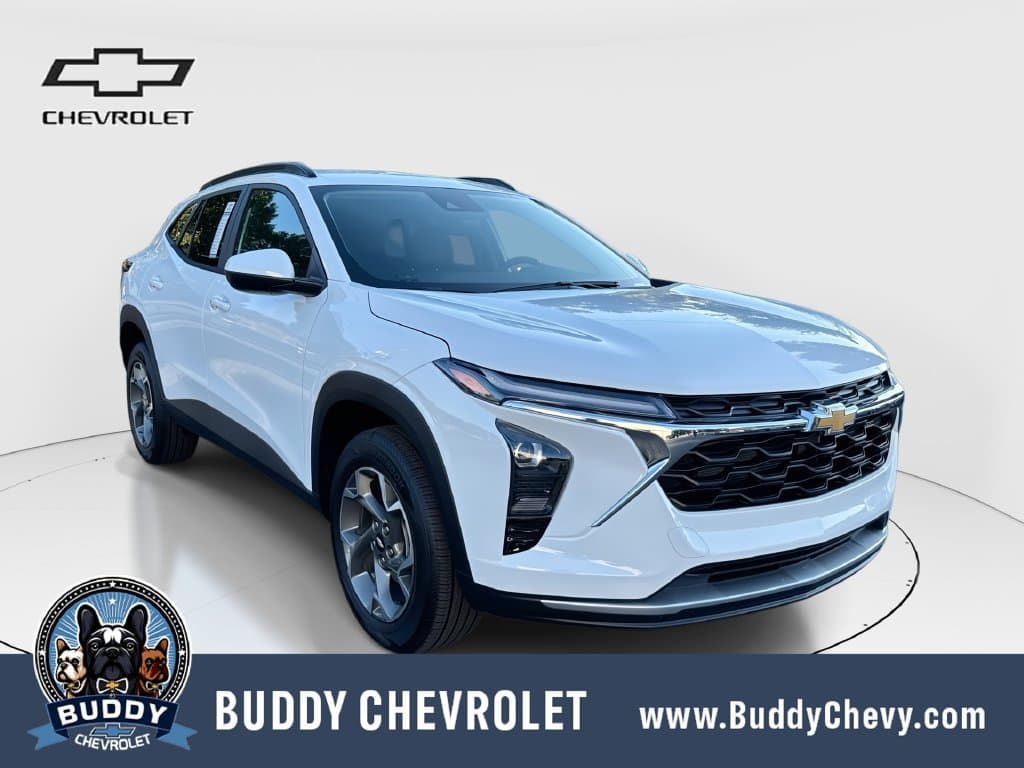2026 Chevrolet Trax LT — photo 1 of 66