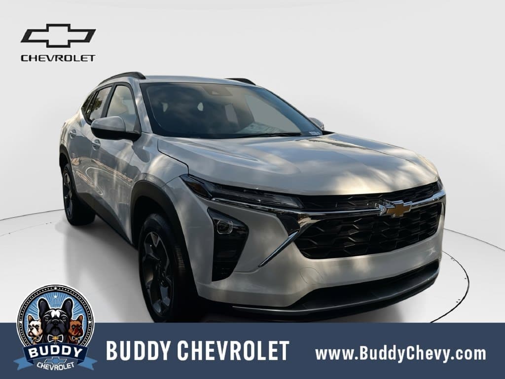 2026 Chevrolet Trax LT — photo 1 of 64