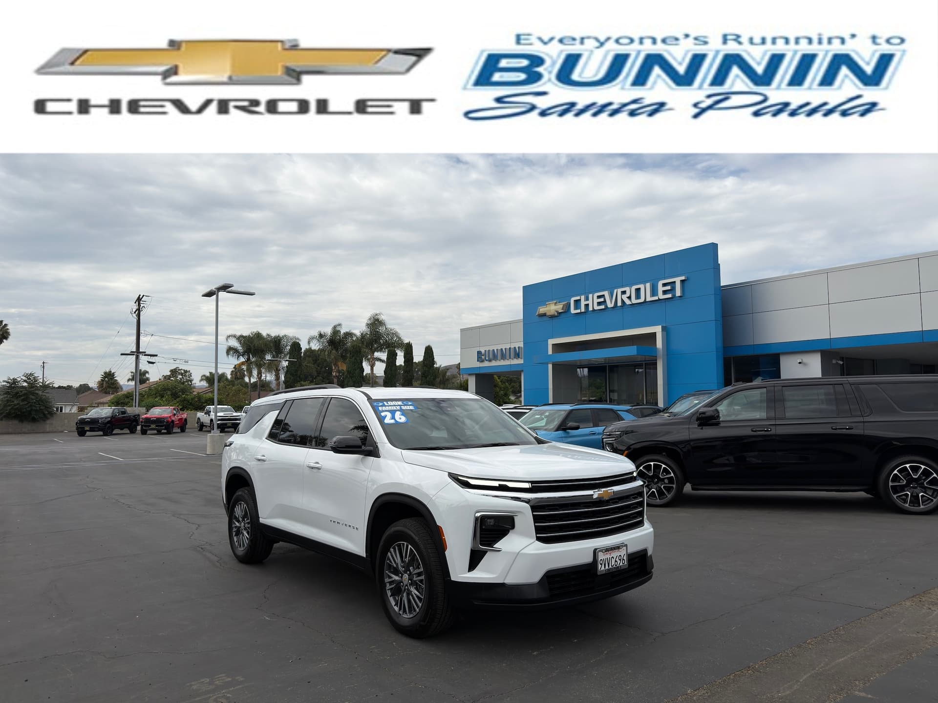 2026 Chevrolet Traverse FWD LT — photo 1 of 47