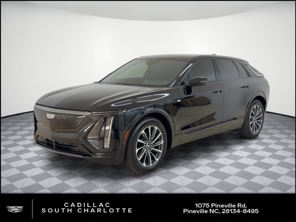 2024 Cadillac LYRIQ Sport — photo 1 of 32