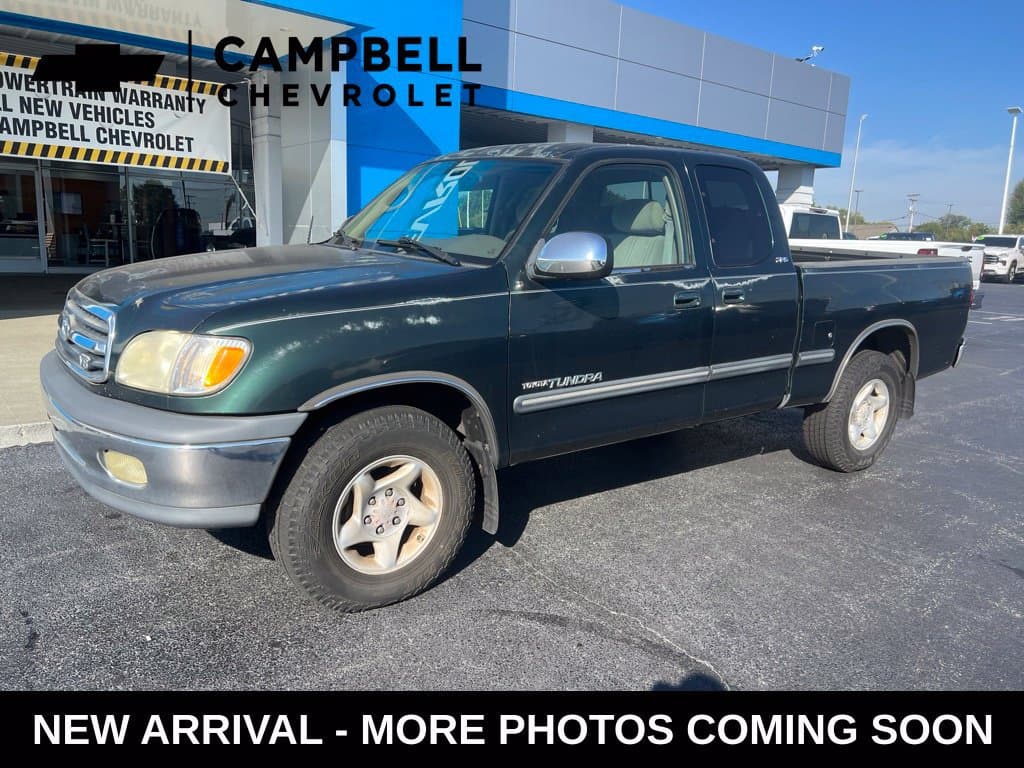 2002 Toyota Tundra SR5 — photo 1 of 10