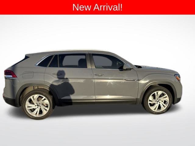 2021 Volkswagen Atlas Cross Sport Base — photo 1 of 12