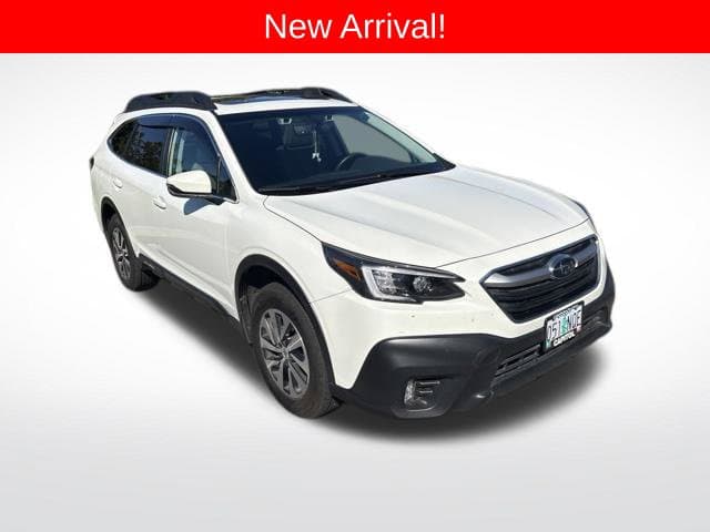 2022 Subaru Outback Premium — photo 1 of 10