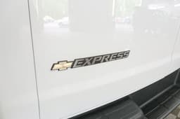 Extra Photo