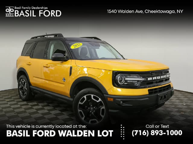 2022 Ford Bronco Sport Outer Banks — photo 1 of 36