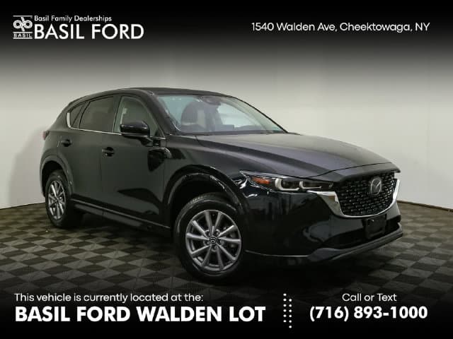 2025 Mazda CX-5 2.5 S Preferred Package — photo 1 of 39