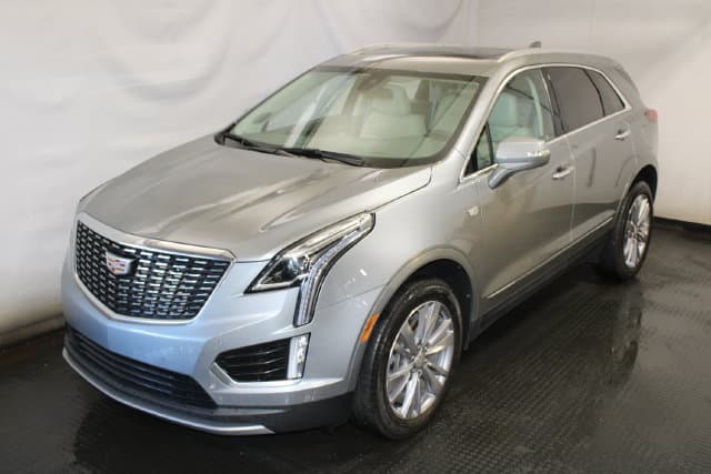 2024 Cadillac XT5 Base — photo 1 of 35