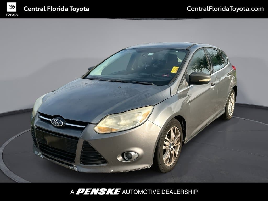 2012 Ford Focus SEL — photo 1 of 28