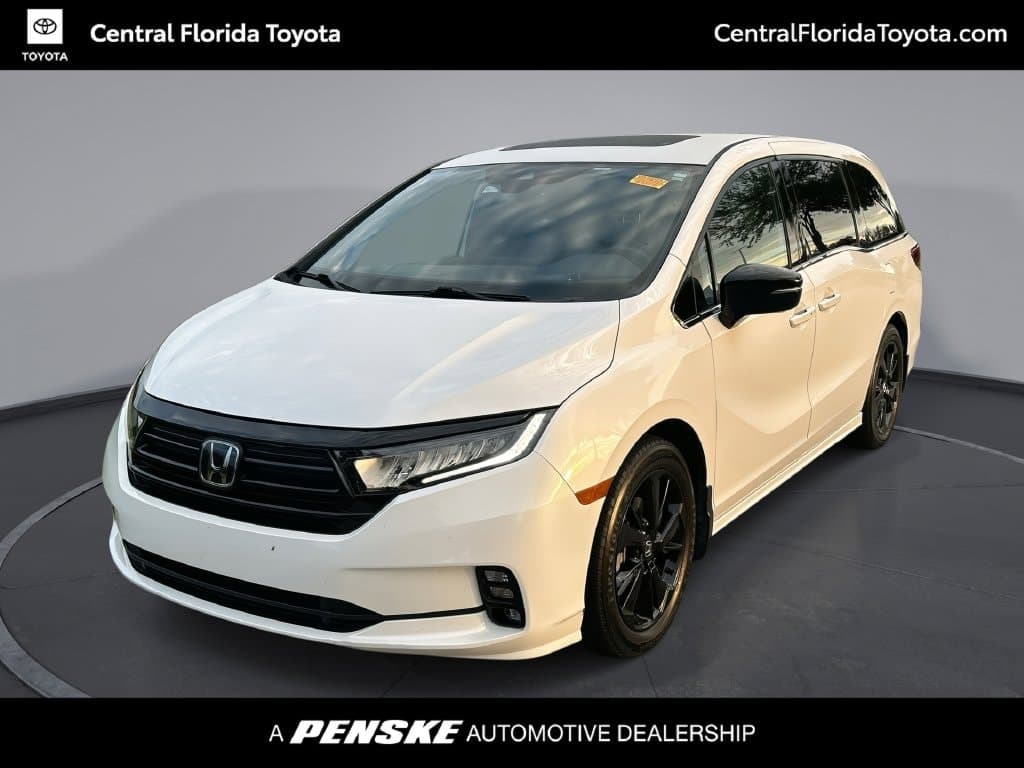 2024 Honda Odyssey Sport — photo 1 of 36
