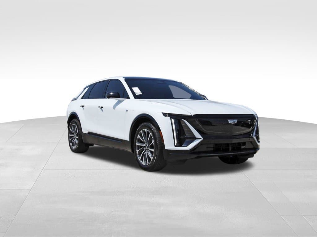 2027 Cadillac LYRIQ Sport — photo 1 of 44