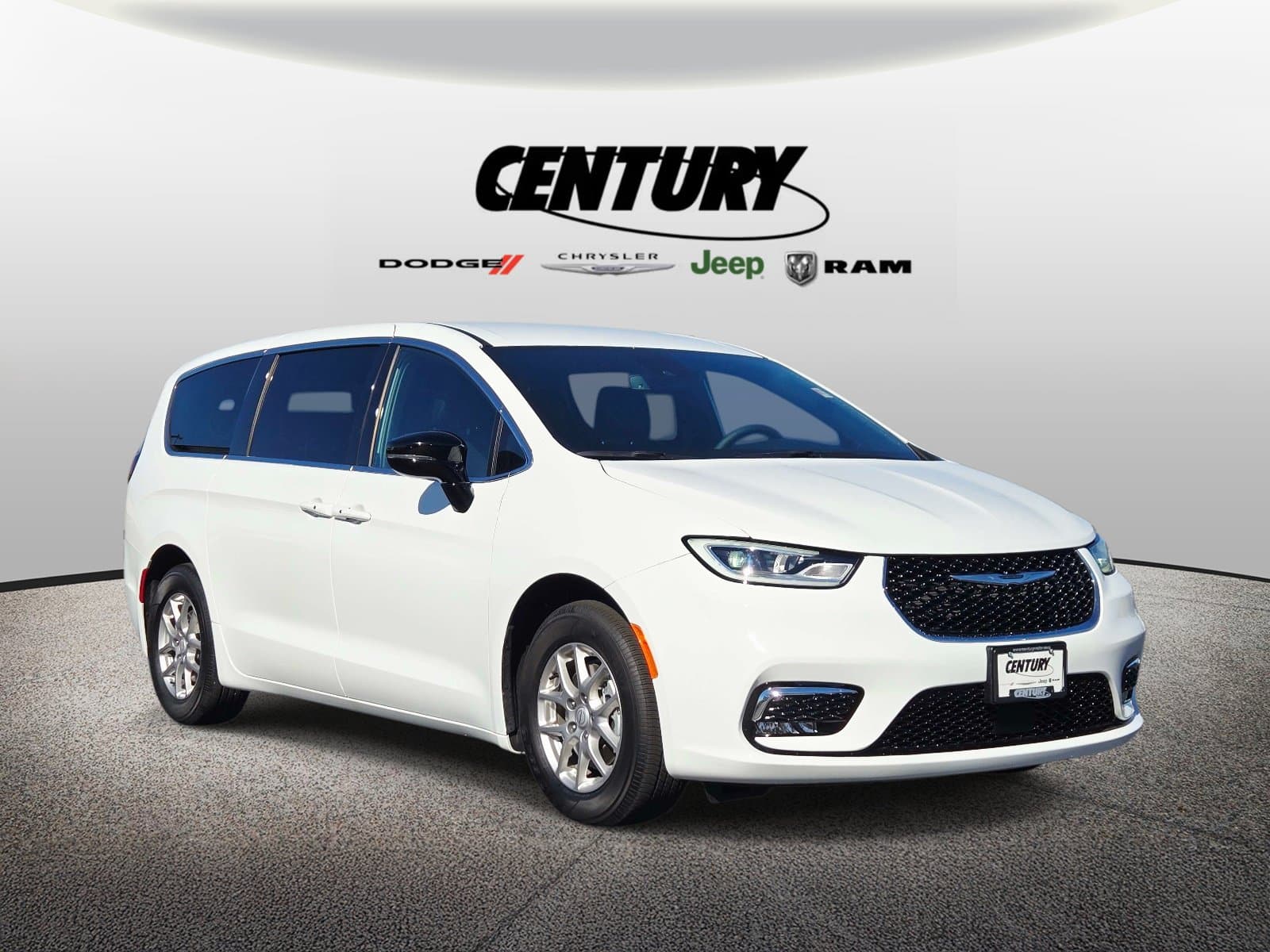 2026 Chrysler Pacifica Select — photo 1 of 41