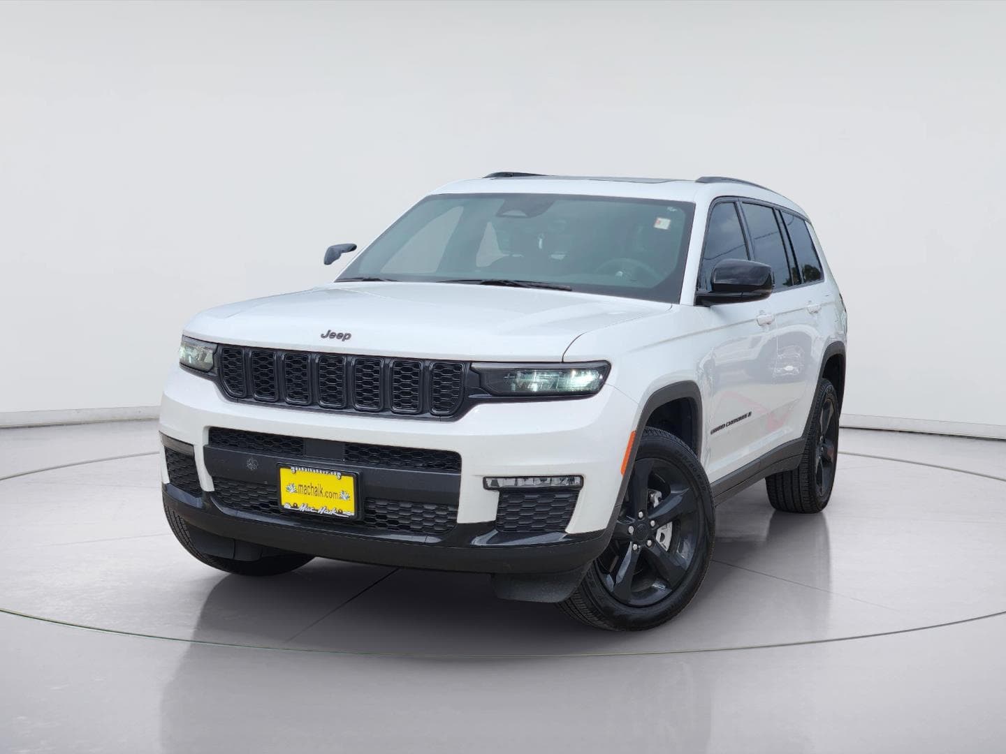 2025 Jeep Grand Cherokee L Limited — photo 1 of 35