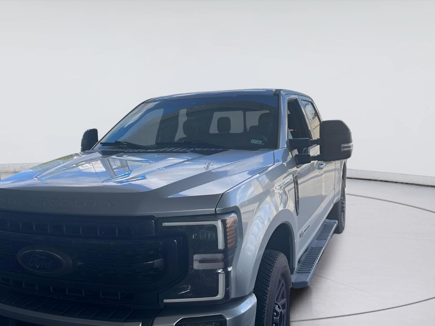 2020 Ford Super Duty F-250 SRW LARIAT — photo 1 of 7