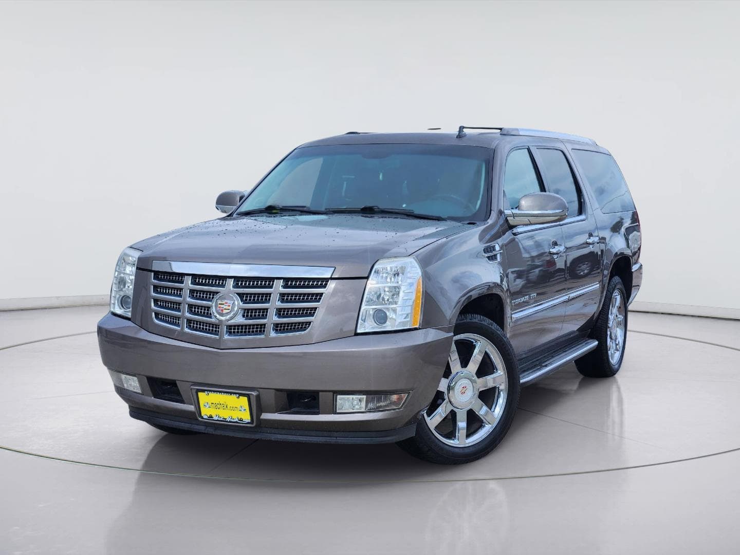2013 Cadillac Escalade ESV Luxury — photo 1 of 33