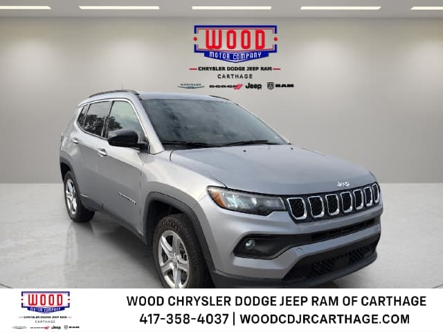 2024 Jeep Compass Latitude — photo 1 of 18