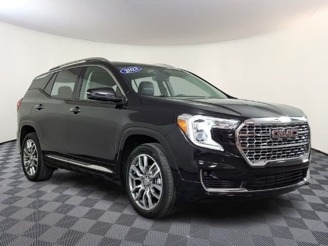 2023 GMC Terrain Denali — photo 1 of 31
