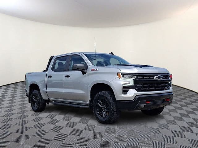 2022 Chevrolet Silverado 1500 LT Trail Boss — photo 1 of 31