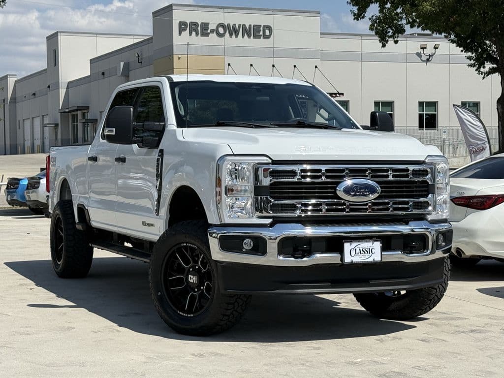 2024 Ford Super Duty F-250 SRW XLT — photo 1 of 30